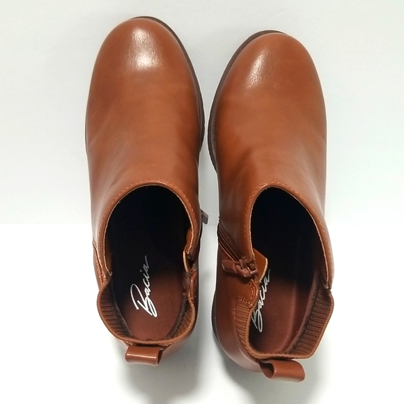 Bacia Chelsea Women Fall Ankle Boots Low Heel Round Toe Size 7.5 New Without tag - Picture 9 of 9